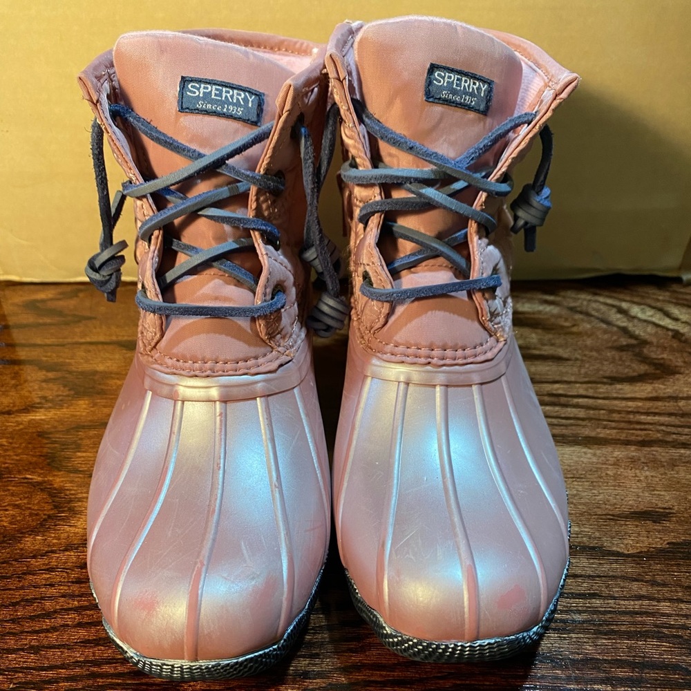 Sperry Saltwater Duck boot kids Size 2 NICE